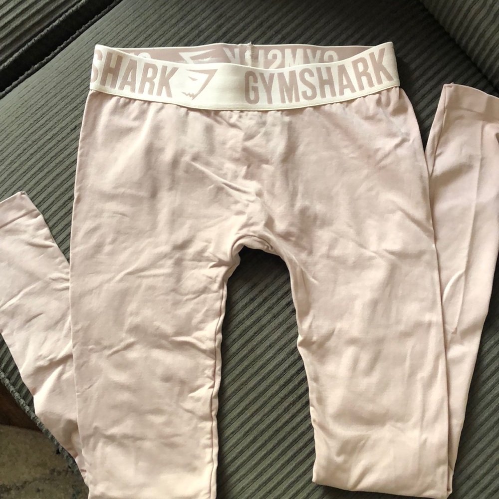 Gymshark small cream/nude leggings.
